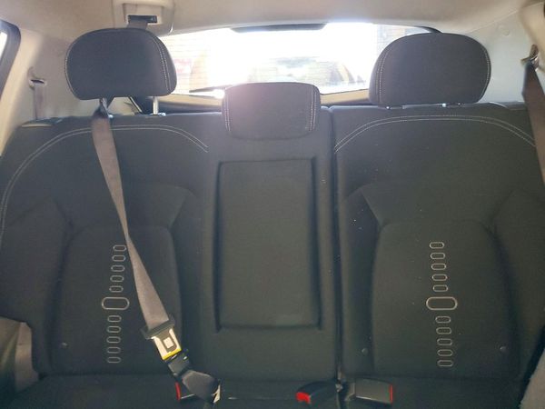 2015 KIA SPORTAGE GLS - Middle level