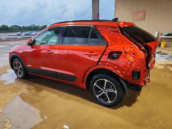 2023 KIA NIRO EX