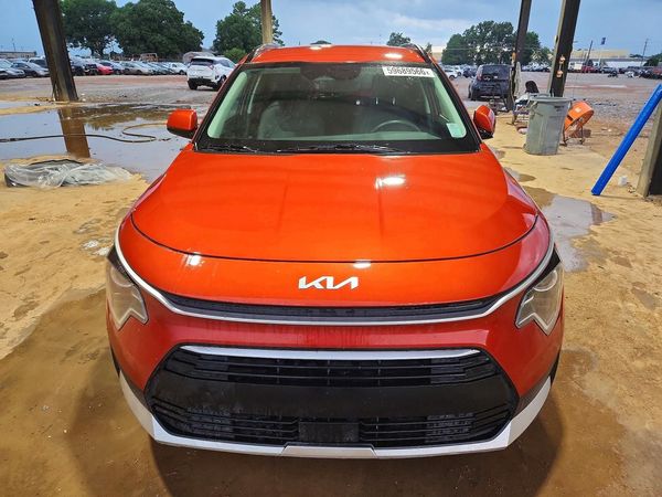 2023 KIA NIRO EX