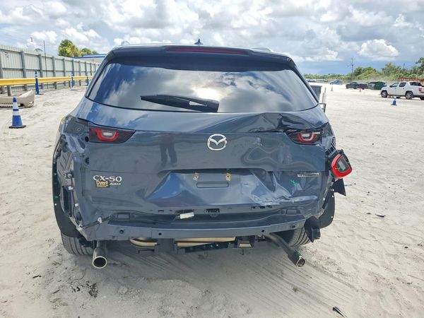 2025 MAZDA CX-50 Premium