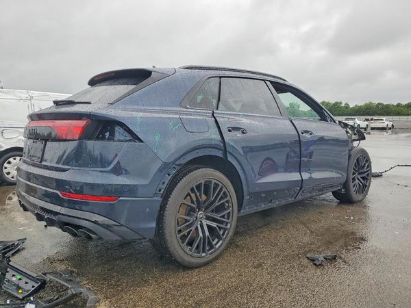 2025 AUDI SQ8