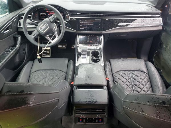 2025 AUDI SQ8