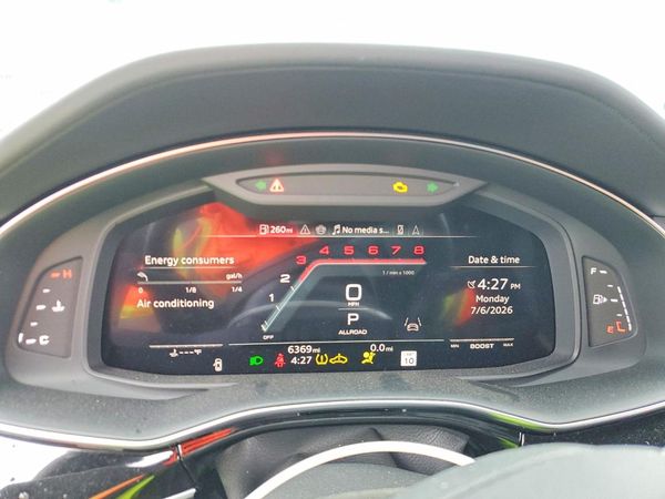 2025 AUDI SQ8
