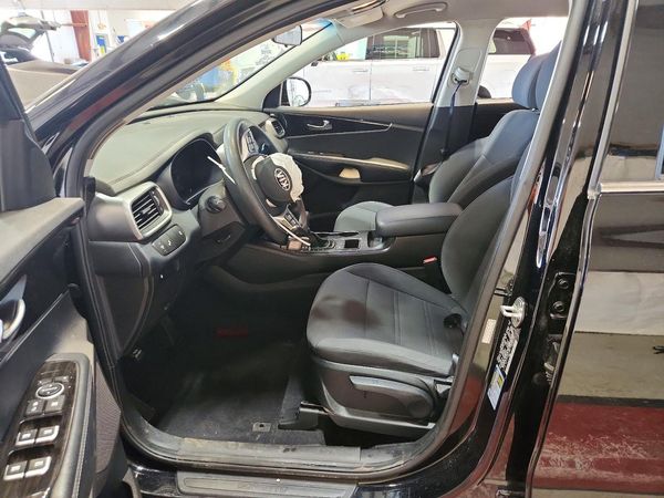 2020 KIA SORENTO