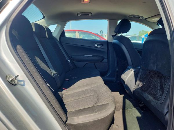 2019 KIA OPTIMA LX, S