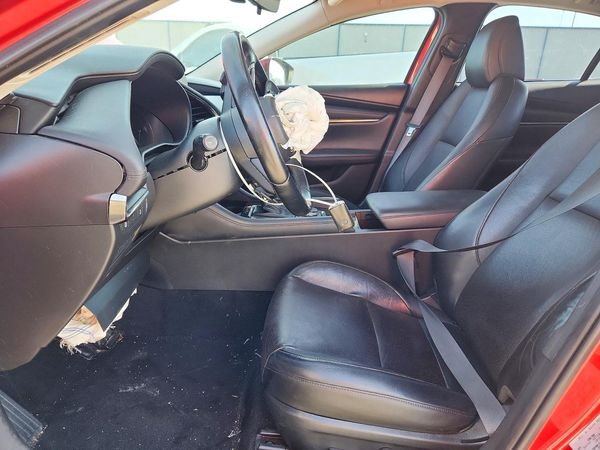 2019 MAZDA 3