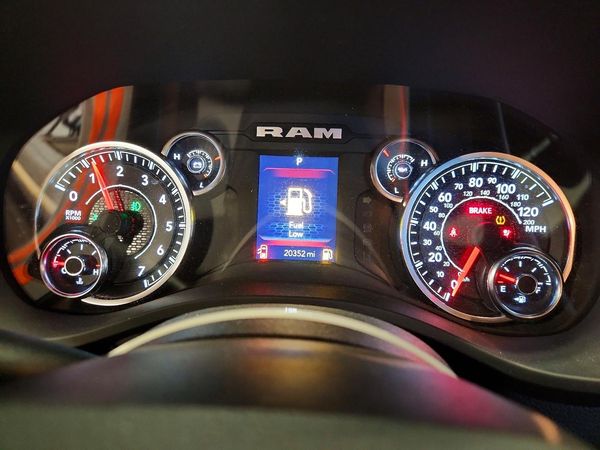 2025 RAM 1500 Big Horn/Lonestar