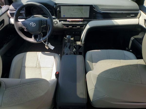 2026 TOYOTA CAMRY