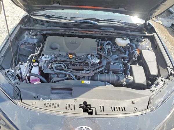 2026 TOYOTA CAMRY