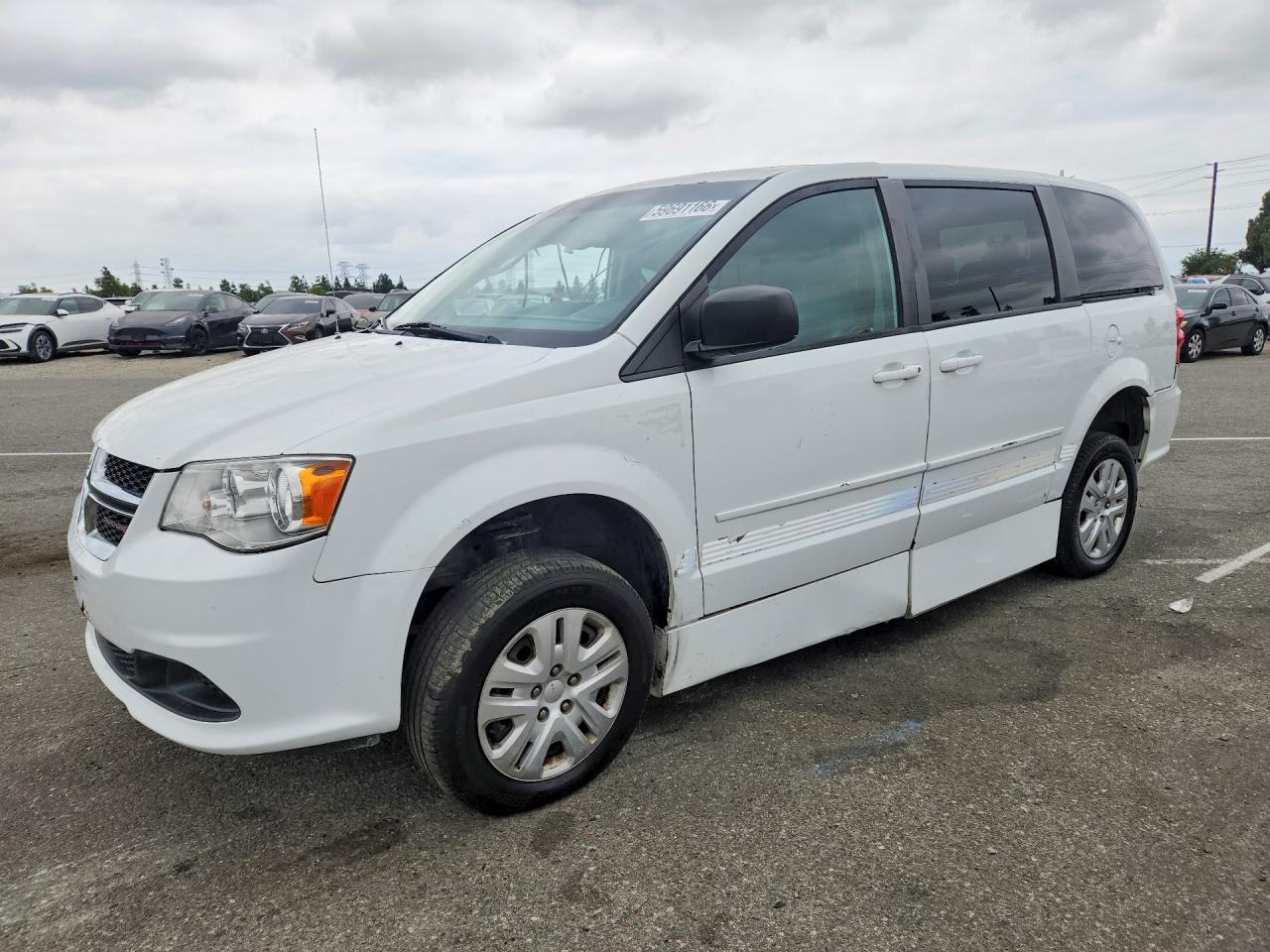 2017 DODGE GRAND CARAVAN SE