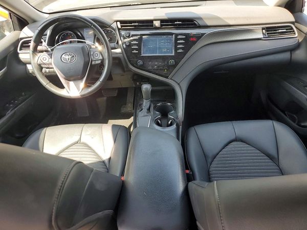 2019 TOYOTA CAMRY