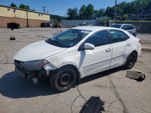 2019 TOYOTA COROLLA