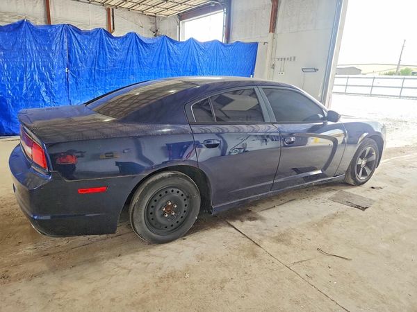 2014 DODGE CHARGER SE RWD