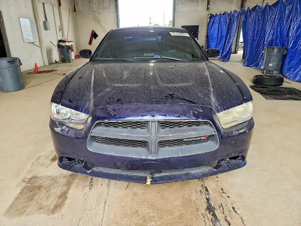 2014 DODGE CHARGER SE RWD