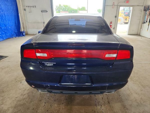 2014 DODGE CHARGER SE RWD