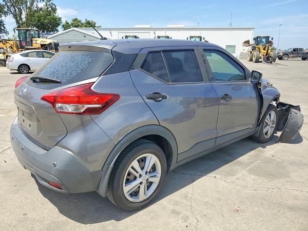 2020 NISSAN KICKS