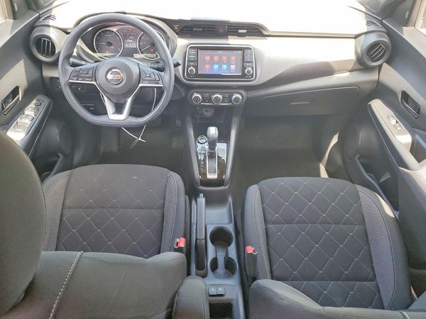 2020 NISSAN KICKS
