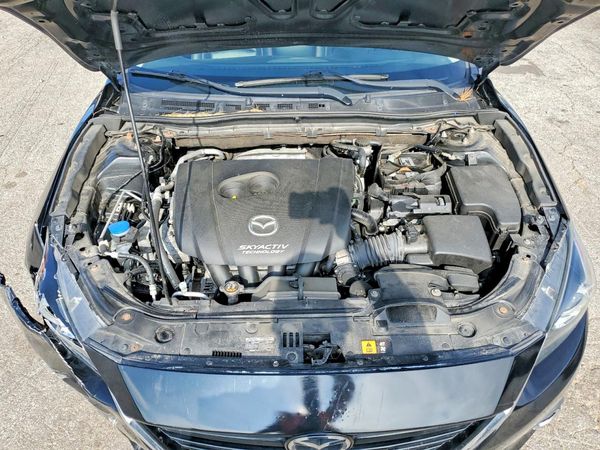 2014 MAZDA 3 Touring/GS