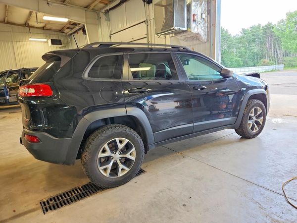 2017 JEEP CHEROKEE TRAILHAWK 4X4
