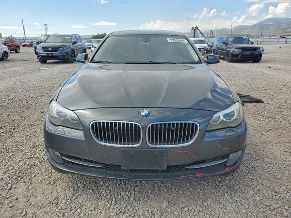 2013 BMW 528