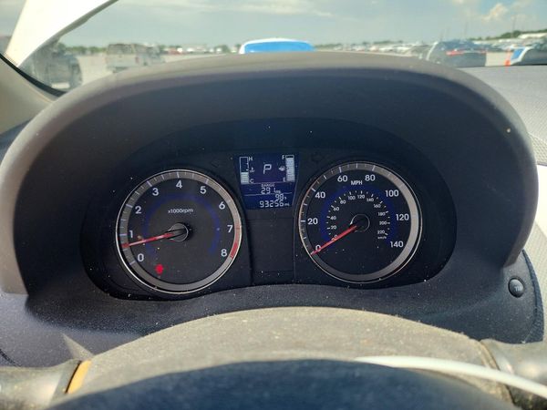 2015 HYUNDAI ACCENT