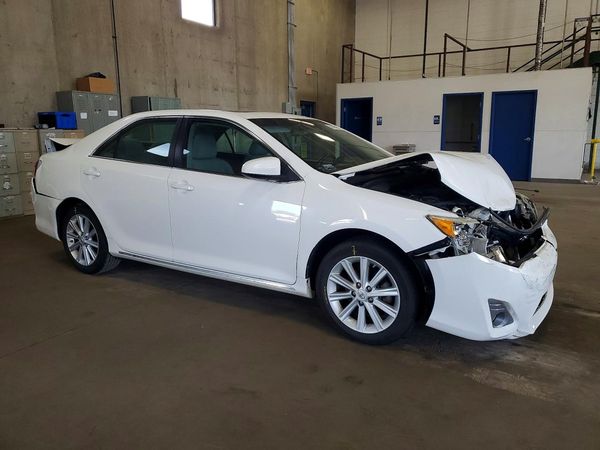 2012 TOYOTA CAMRY