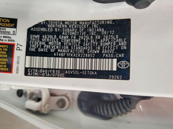 2012 TOYOTA CAMRY