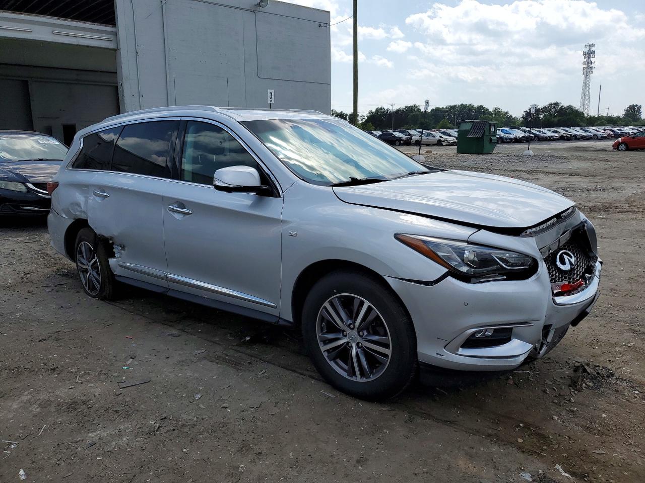 2016 INFINITI QX60