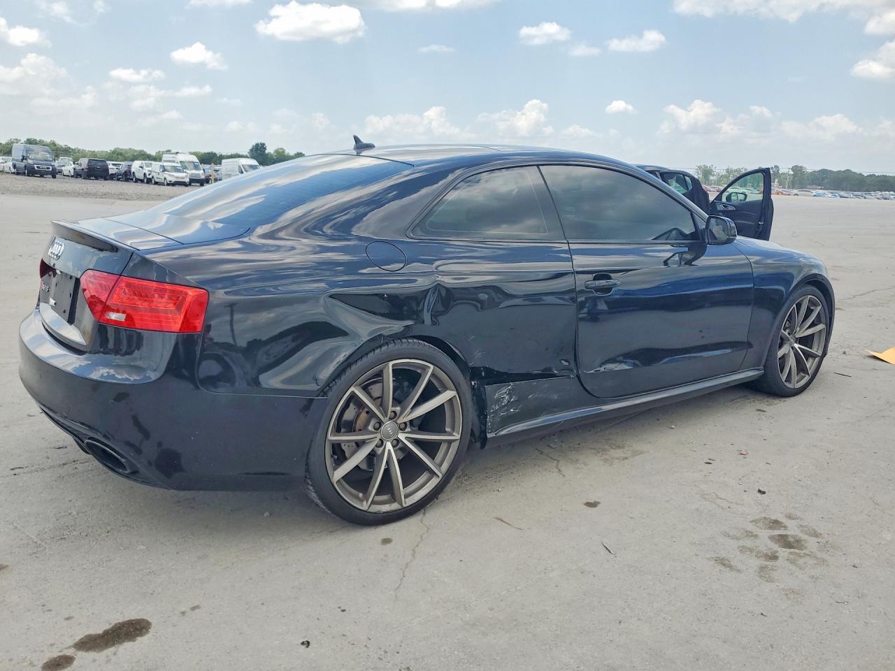 2015 AUDI RS5