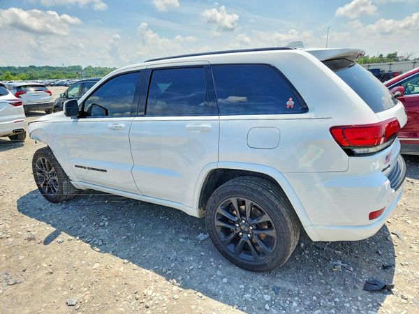 2020 JEEP GRAND CHEROKEE LAREDO 4X4