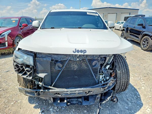 2020 JEEP GRAND CHEROKEE LAREDO 4X4