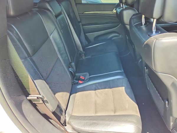 2020 JEEP GRAND CHEROKEE LAREDO 4X4