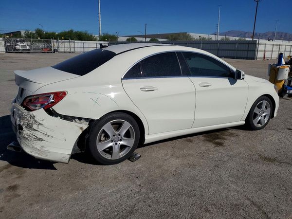 2016 MERCEDES-BENZ CLA CLA250-4M
