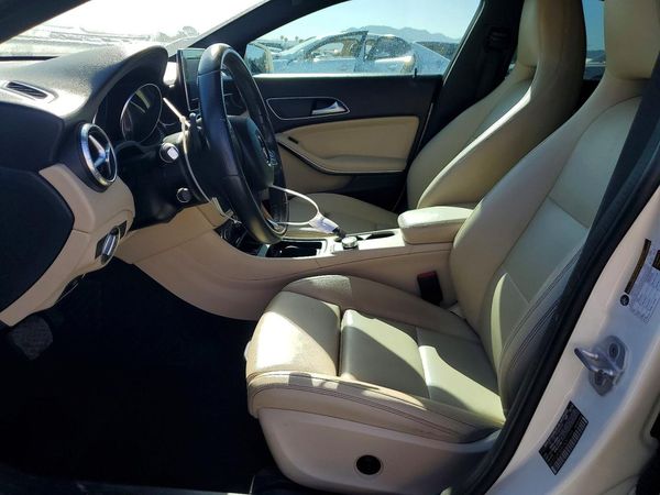 2016 MERCEDES-BENZ CLA CLA250-4M