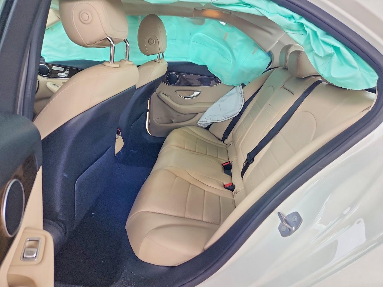 2019 MERCEDES-BENZ C C300