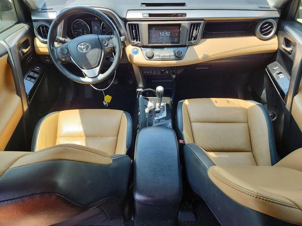 2018 TOYOTA RAV4 HV Ltd