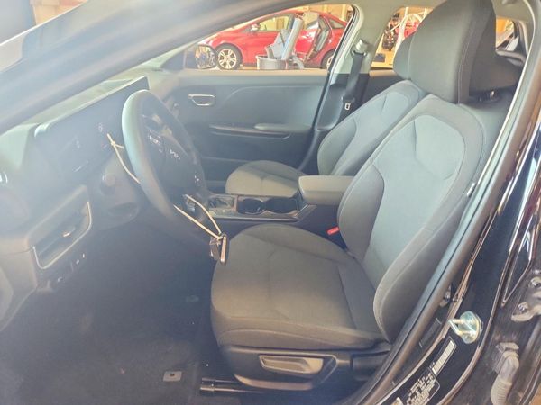2025 KIA K4 LX, LXS