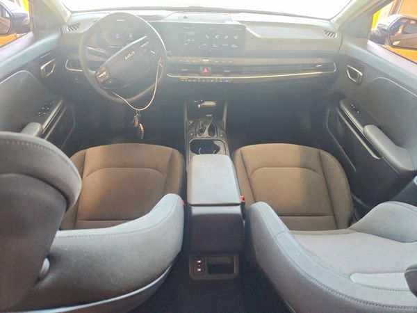 2025 KIA K4 LX, LXS