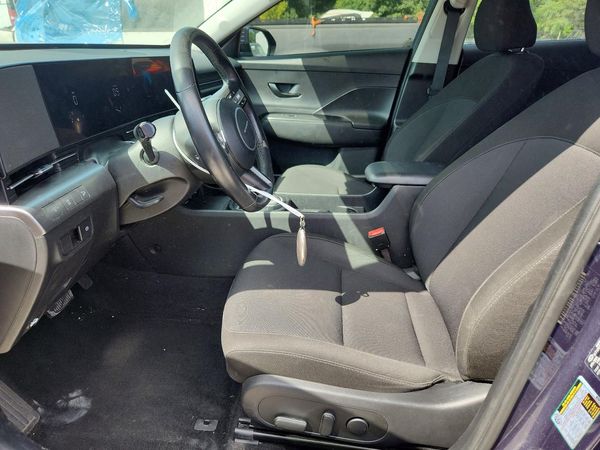 2024 HYUNDAI KONA SE