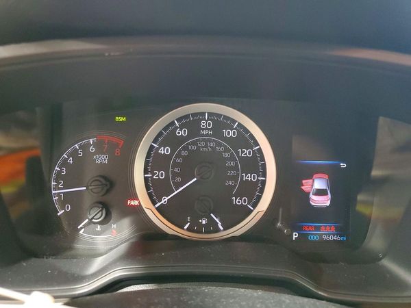 2021 TOYOTA COROLLA