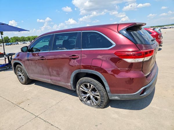 2018 TOYOTA HIGHLANDER LE/LE Plus
