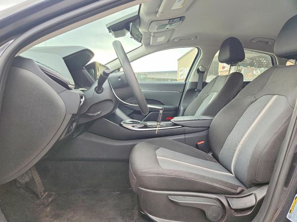 2021 HYUNDAI SONATA SE