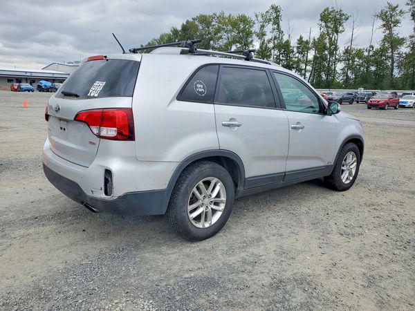 2015 KIA SORENTO GL