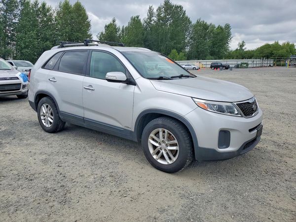 2015 KIA SORENTO GL