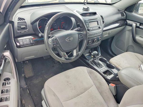 2015 KIA SORENTO GL