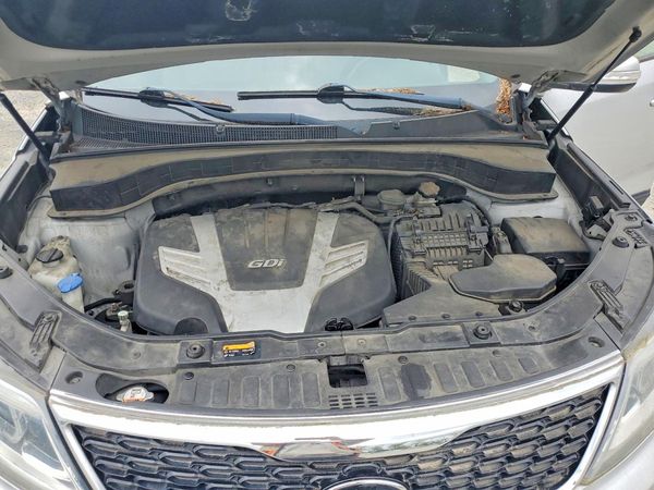 2015 KIA SORENTO GL