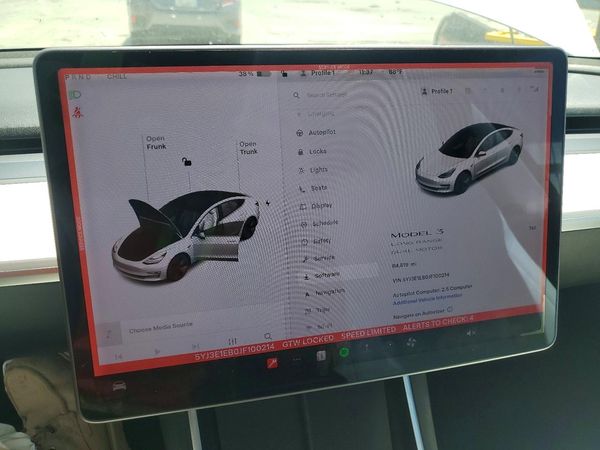 2018 TESLA MODEL 3