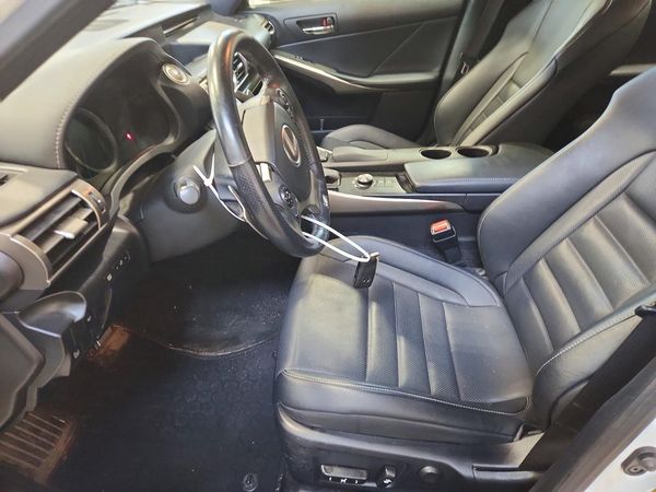 2015 LEXUS IS 250