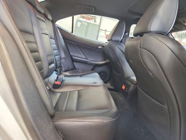 2015 LEXUS IS 250