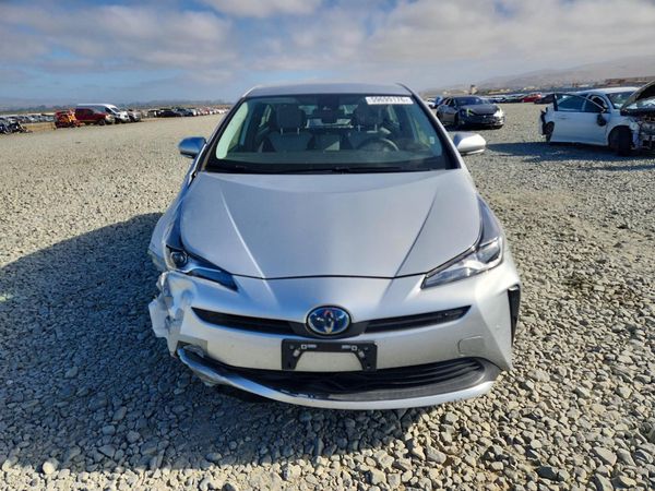 2022 TOYOTA PRIUS